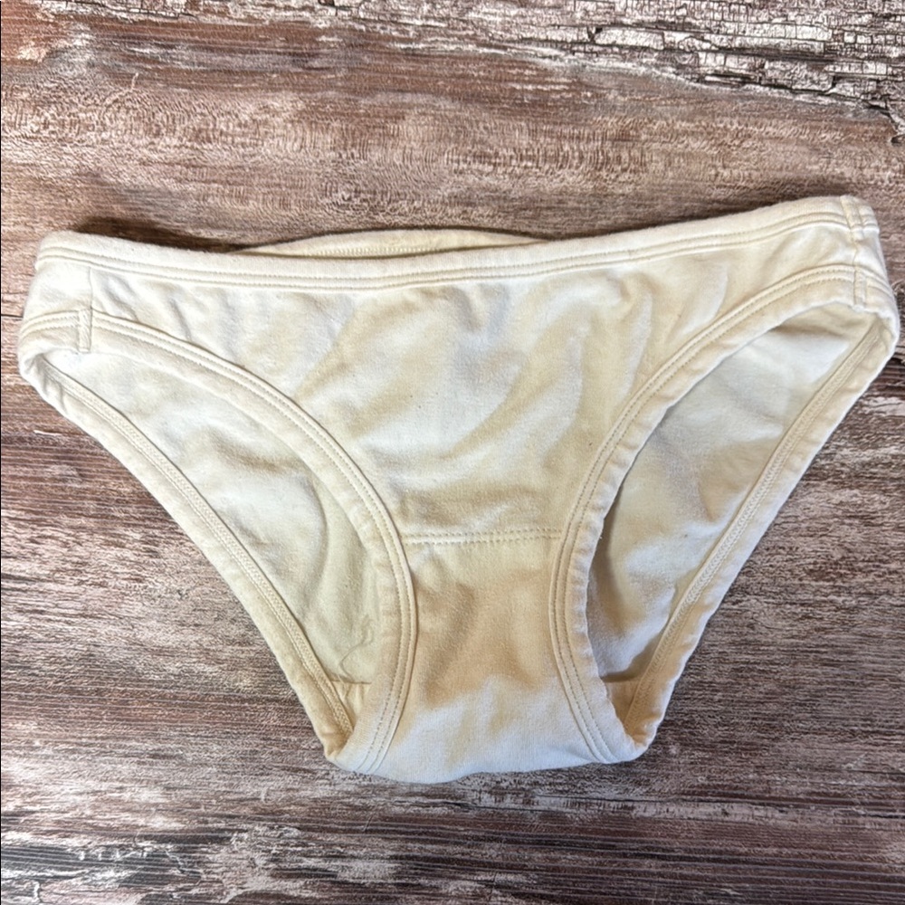 ARQ Beige Intimates